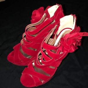 Shi by Journeys Red stilettos
